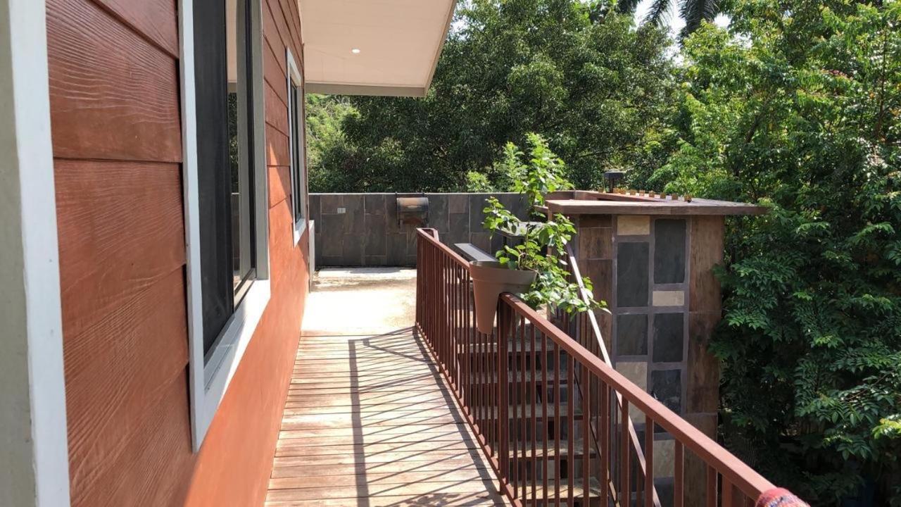 Villa Segura Manuel Antonio, Quepos Exterior photo